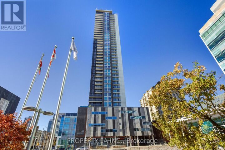 Property Photo:  60 Frederick Street 2613  ON N2H 0C7 