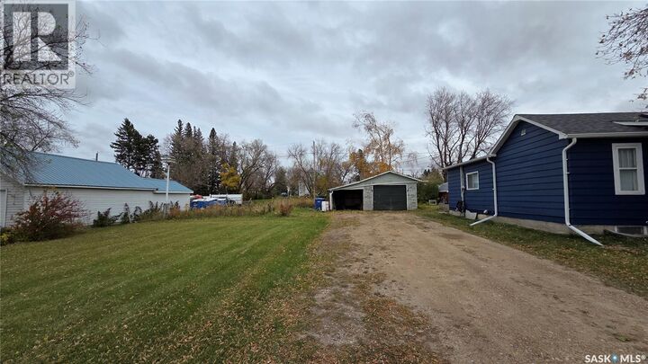 Property Photo: 306 3rd Street SK S0E 1P0