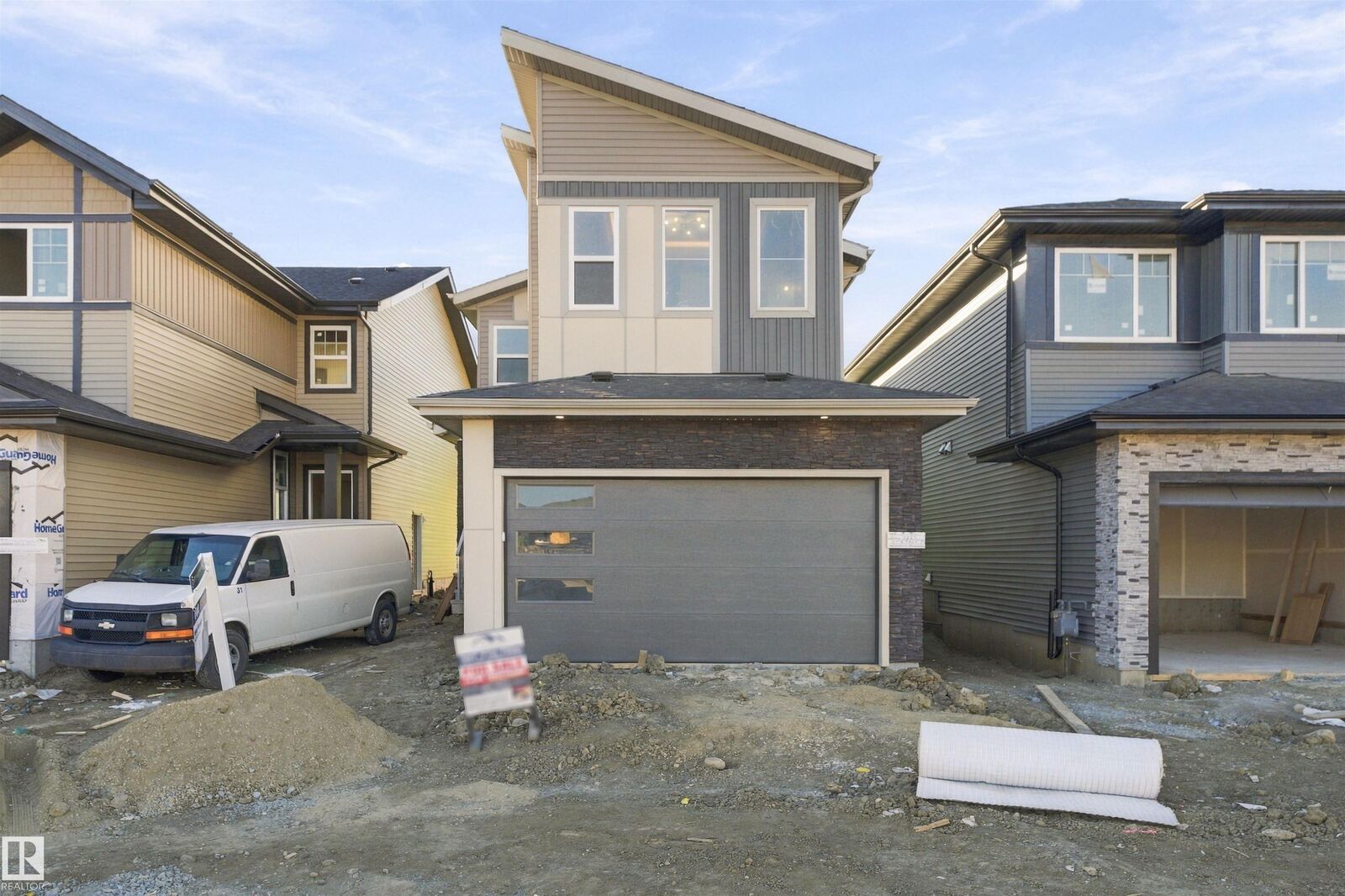 Property Photo:  3824 39 St  AB T4X 3A1 