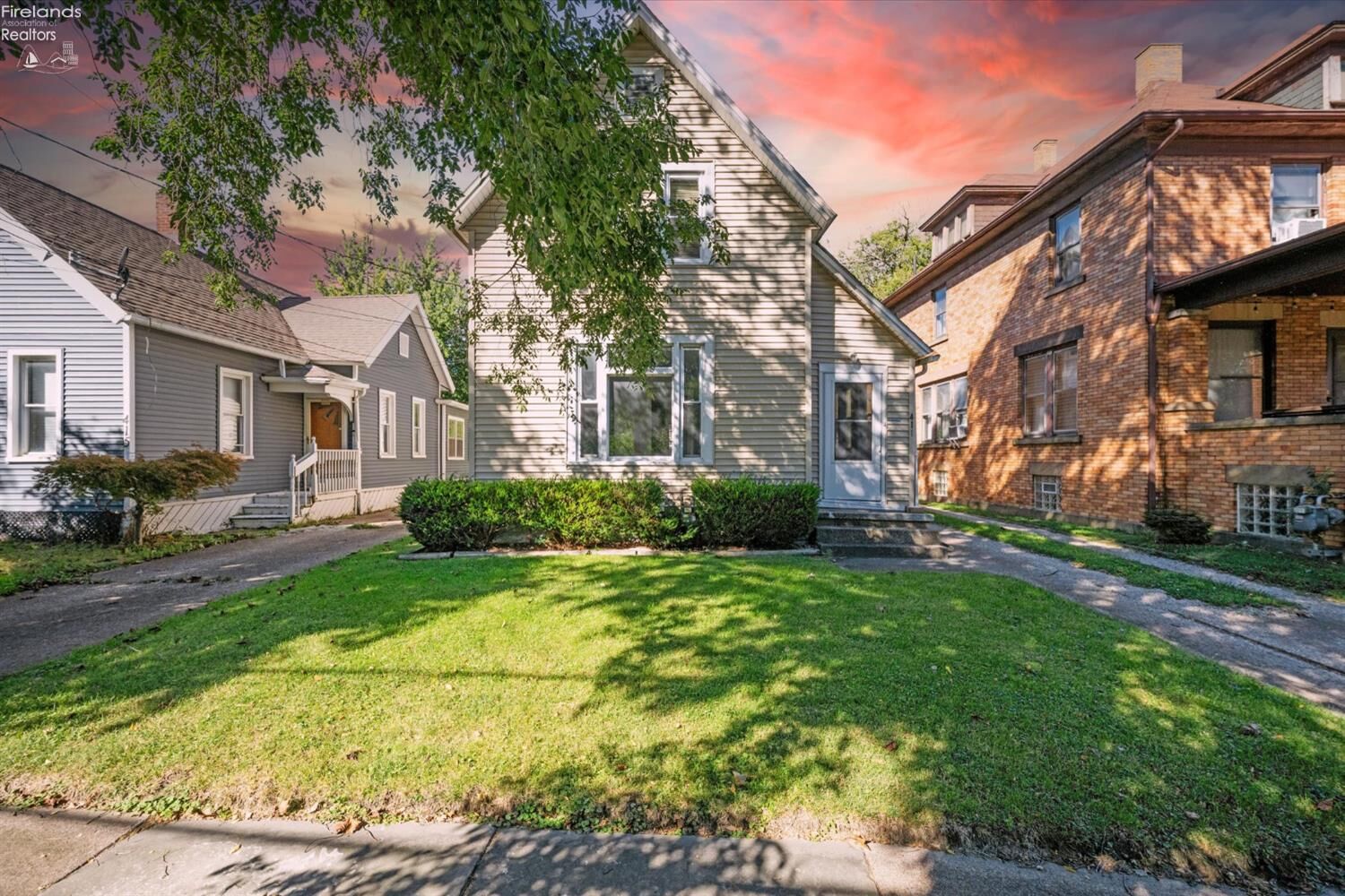 Property Photo: 411 Taylor Street OH 44870