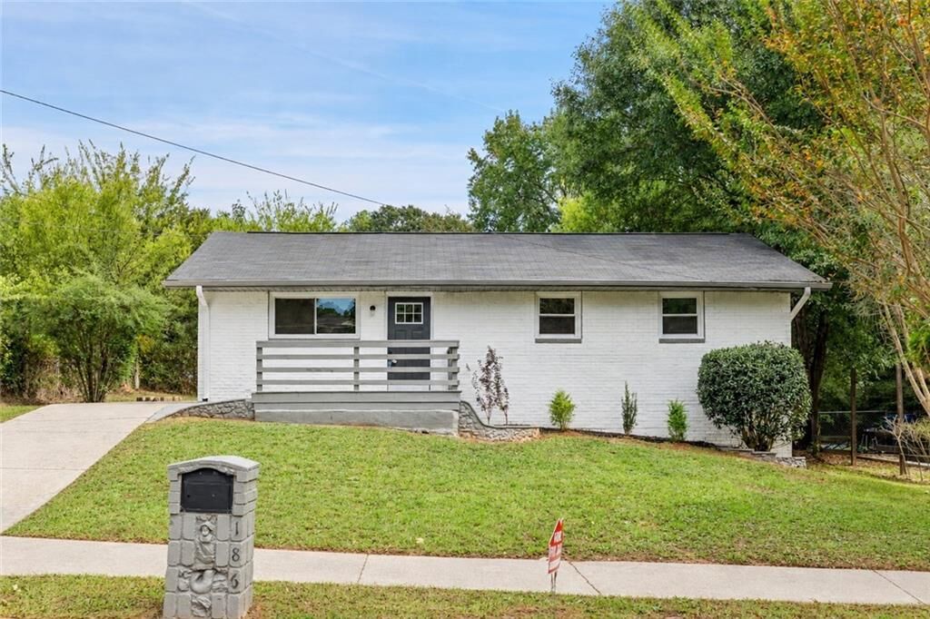 Property Photo: 1868 Goddard Street SE GA 30315