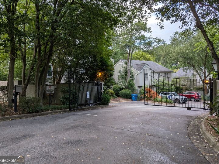 Property Photo: 502 Defoors Landing NW GA 30318