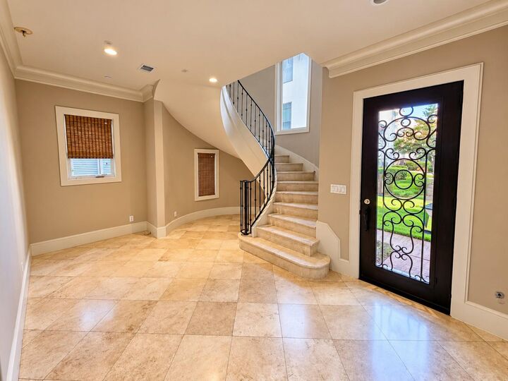 Property Photo:  318 Calle Sevilla Place  TX 77007 