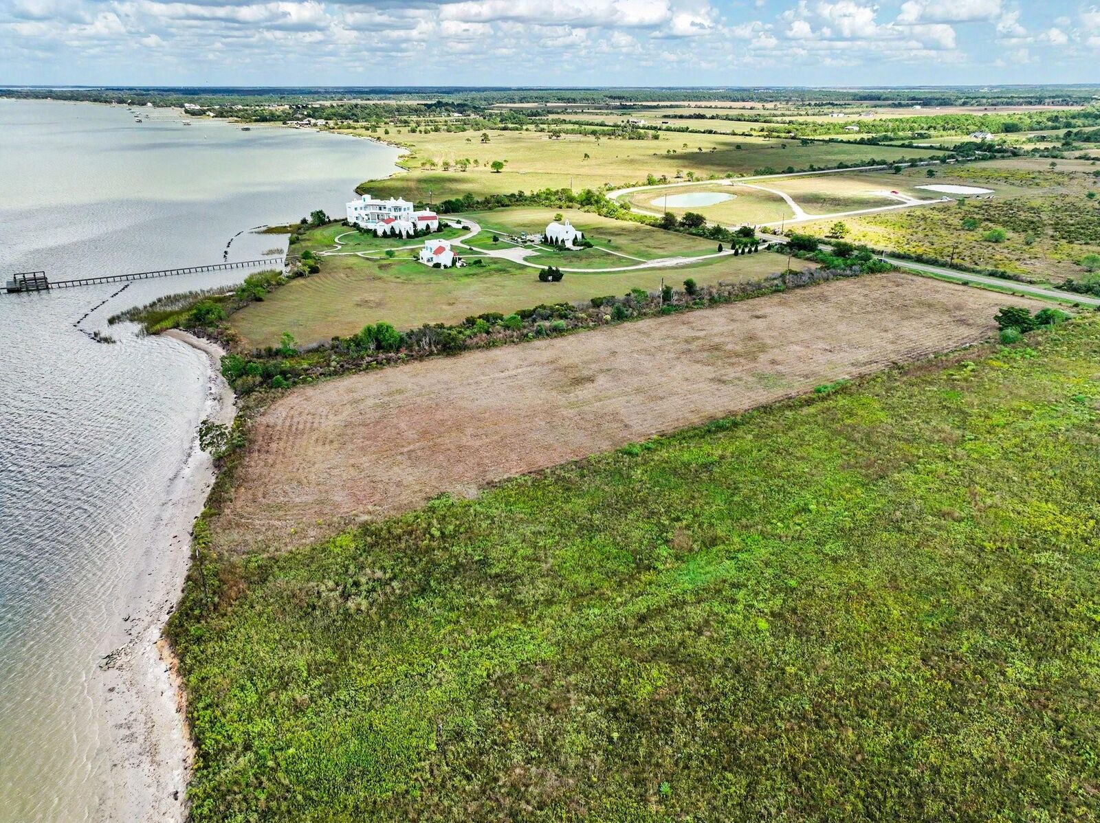 Property Photo: 0 W Bayshore TX 77514
