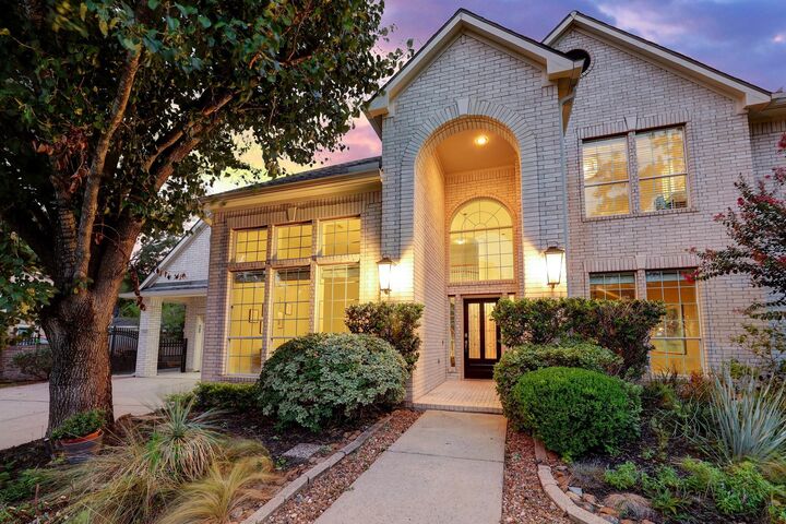 Property Photo:  11606 Cypresswood Place Drive  TX 77070 