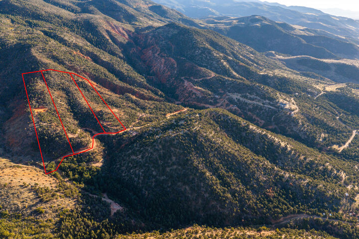 Property Photo:  5.47 Acres Red Canyon Lot 4 -G  UT 84761 