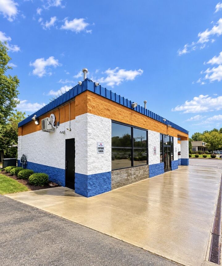 Property Photo:  1709 N Broadway  KY 40505 