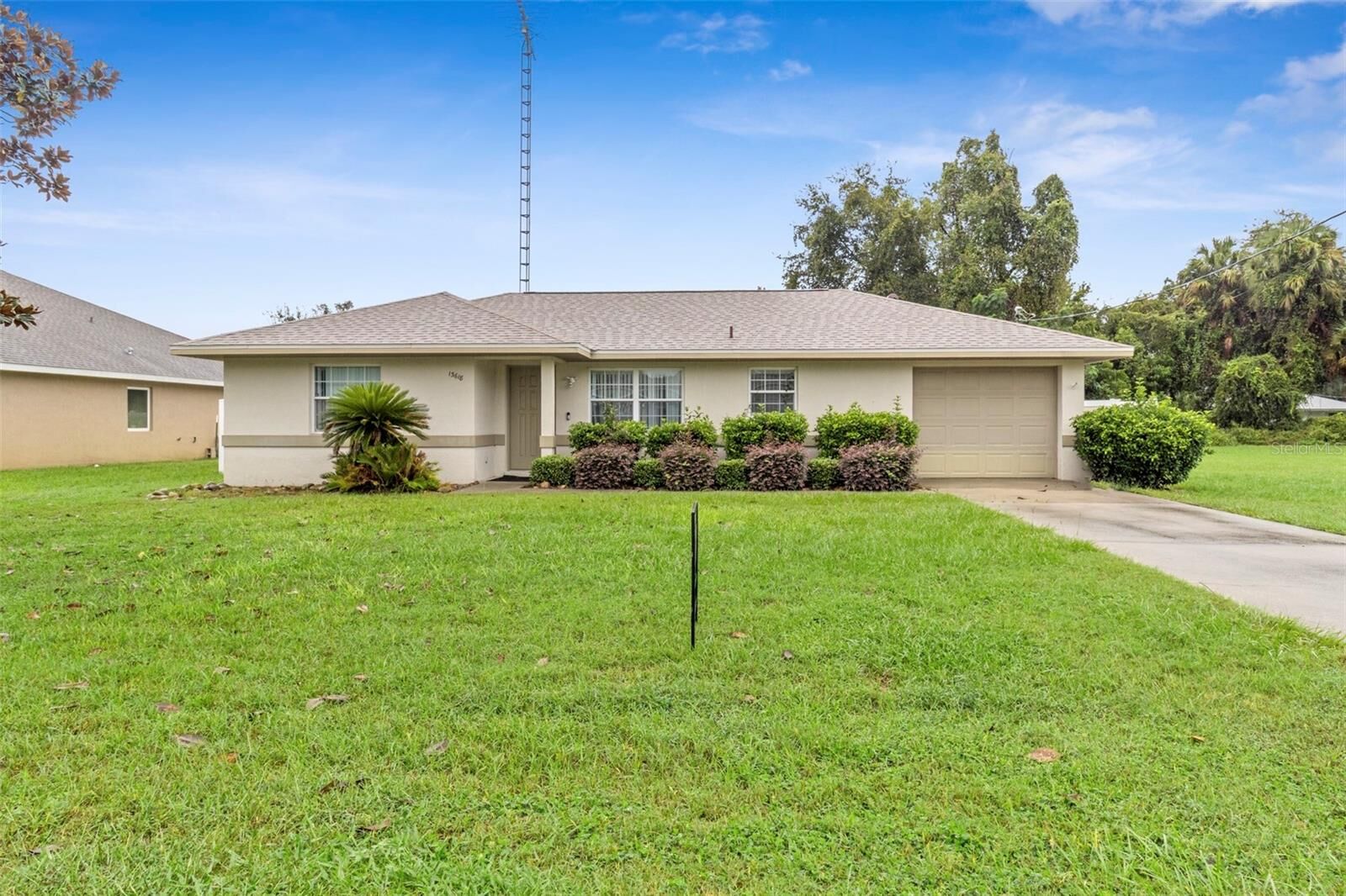 Property Photo:  13618 SE 51st Avenue  FL 34491 