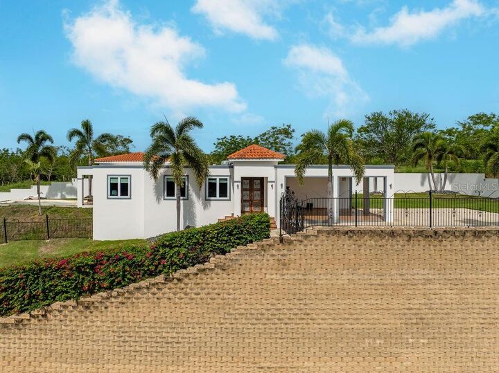 Property Photo: SR 307 Km 6.8 Int Paraiso De Boqueron PR 00623