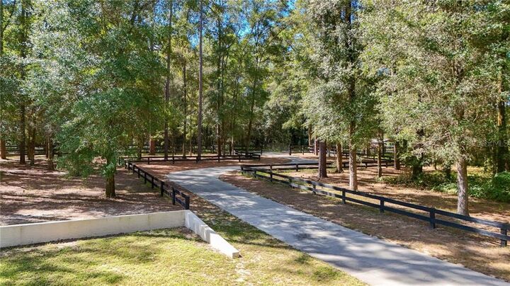 Property Photo: 3 Carry Back Road FL 34482