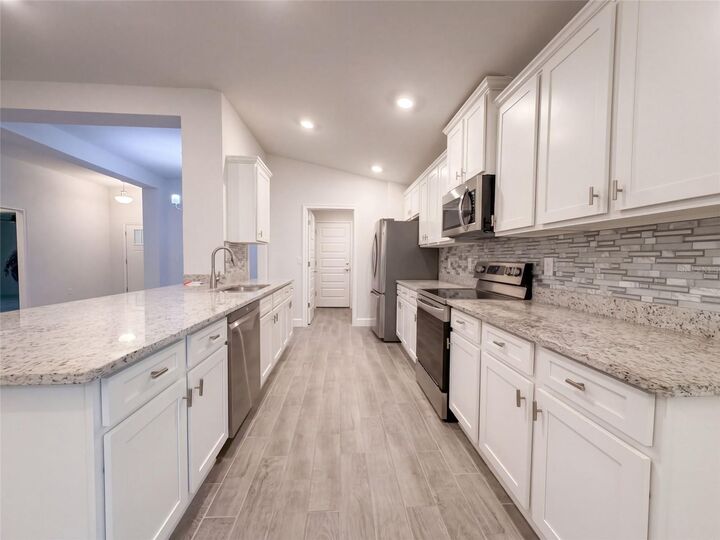 Property Photo:  5938 164th Avenue E  FL 34219 