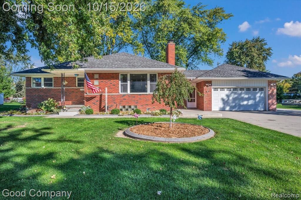 Property Photo:  22831 Ulrich Street  MI 48036 2756 