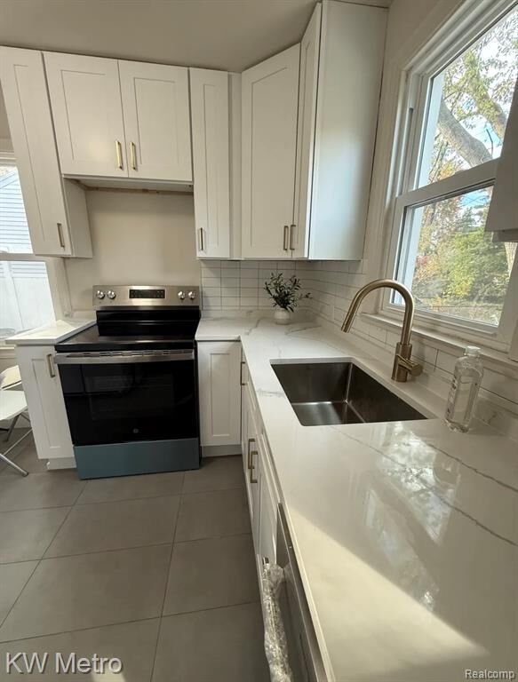 Property Photo: 1909 Barrett Avenue MI 48067 3556