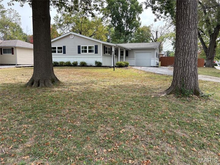 Property Photo: 112 Kassing Avenue IL 62208