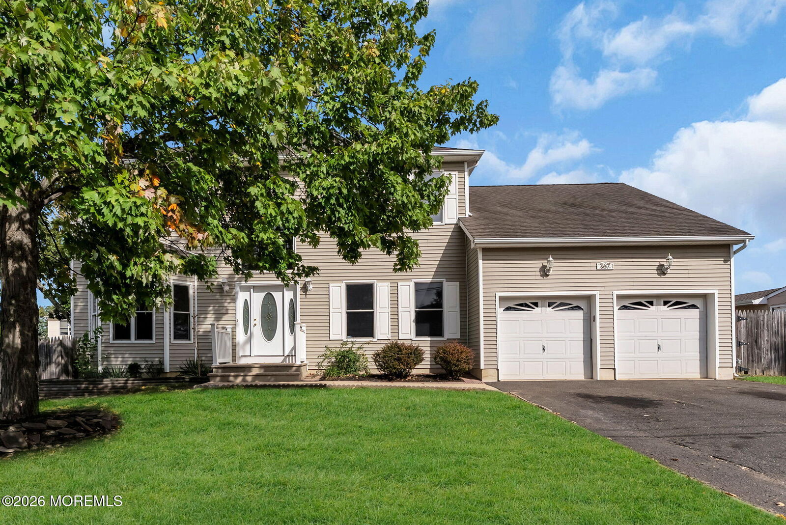Property Photo:  367 Dogwood Drive  NJ 08723 