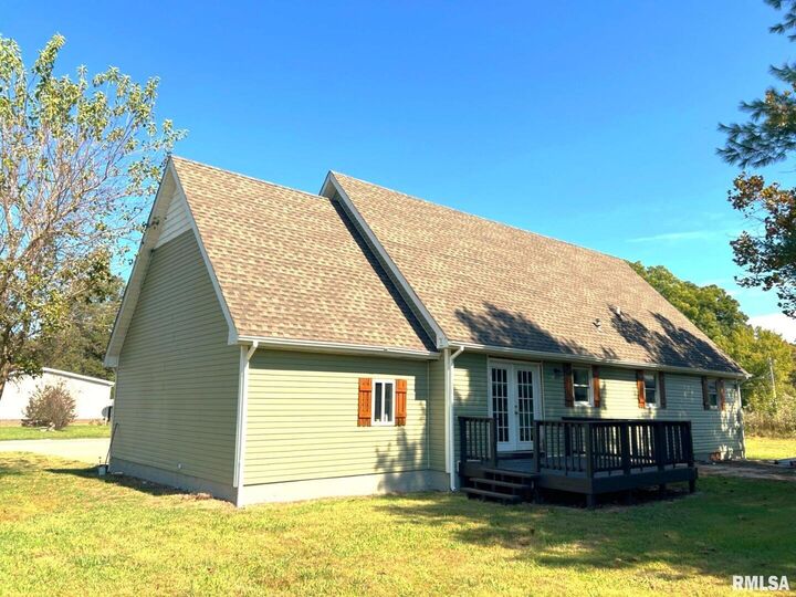 Property Photo: 600 E 15th Street IL 62960