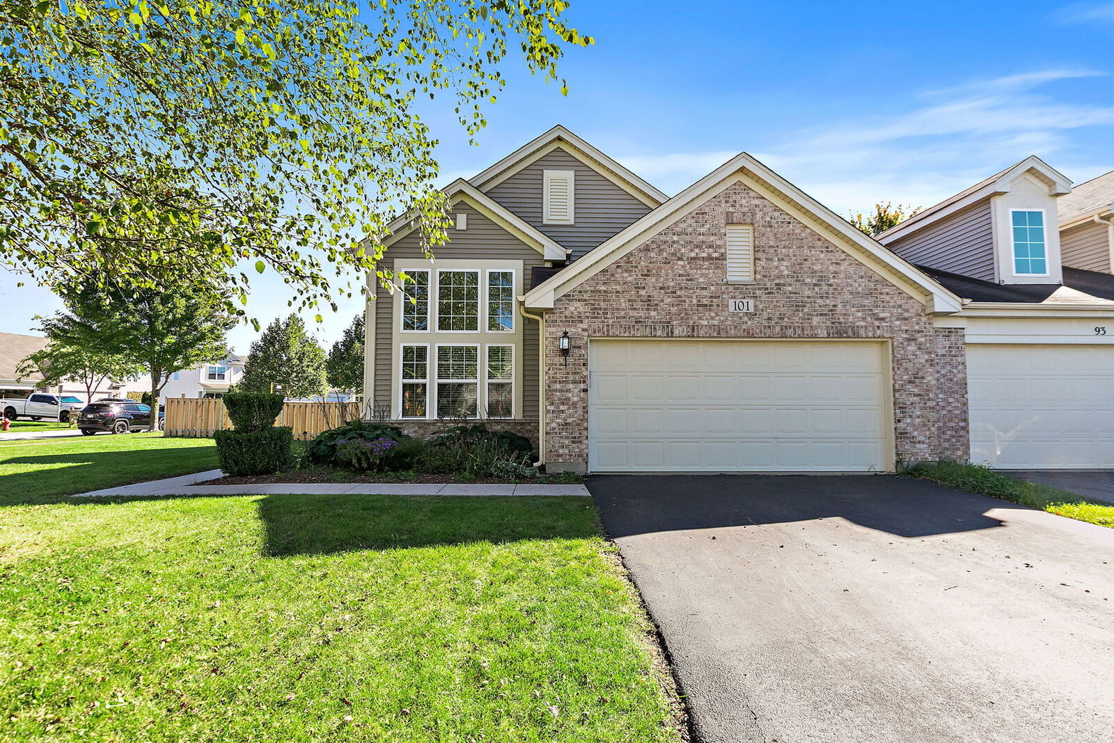 Property Photo: 101 Boathouse Road IL 60140