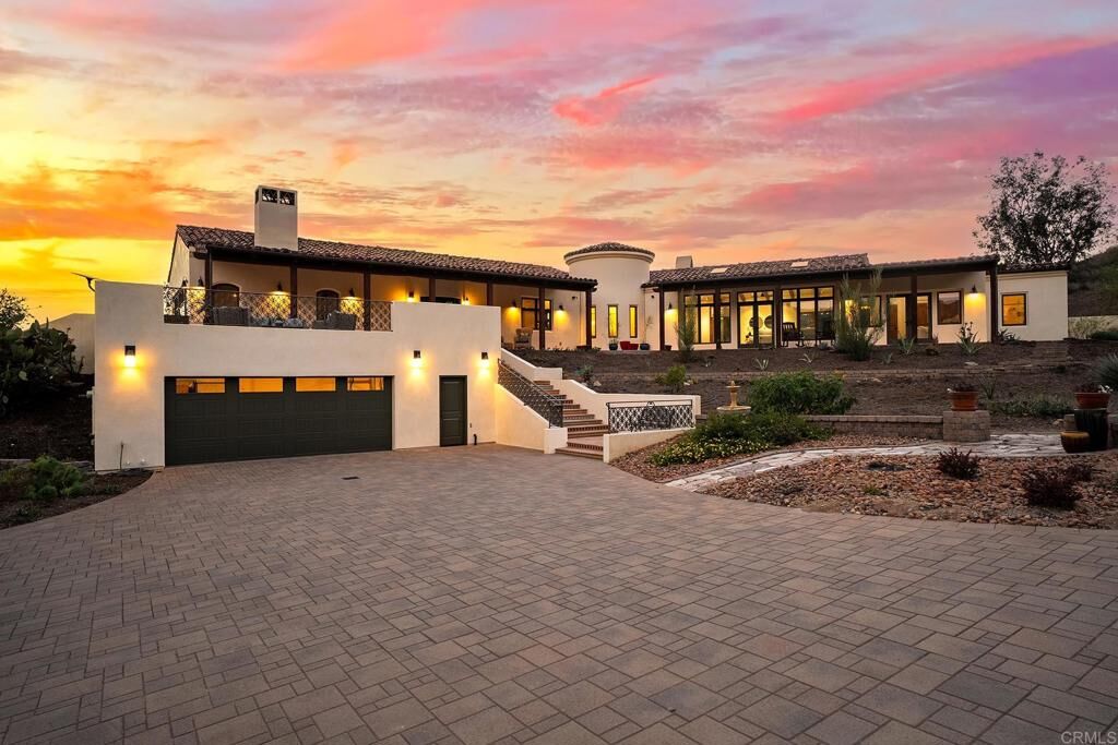 Property Photo:  18575 Wild Horse Crk  CA 92064 