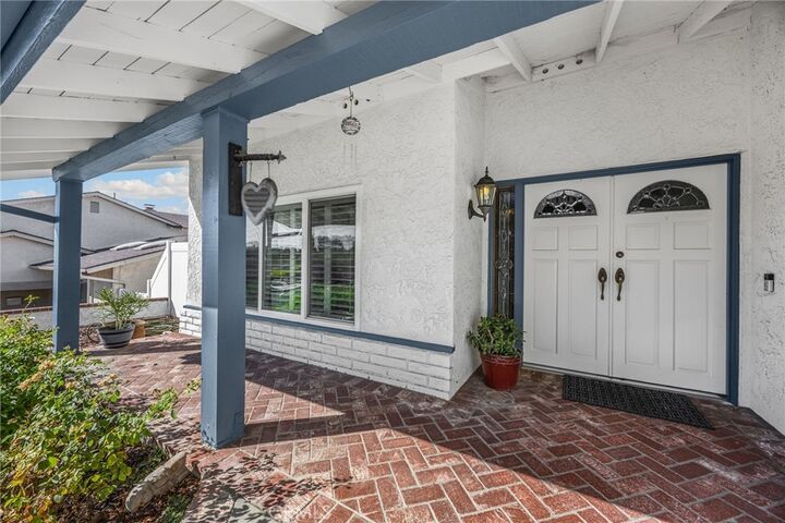 Property Photo:  1811 Ravencrest  CA 92821 