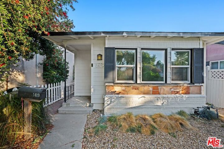Property Photo: 1419 W Clark Avenue CA 91506