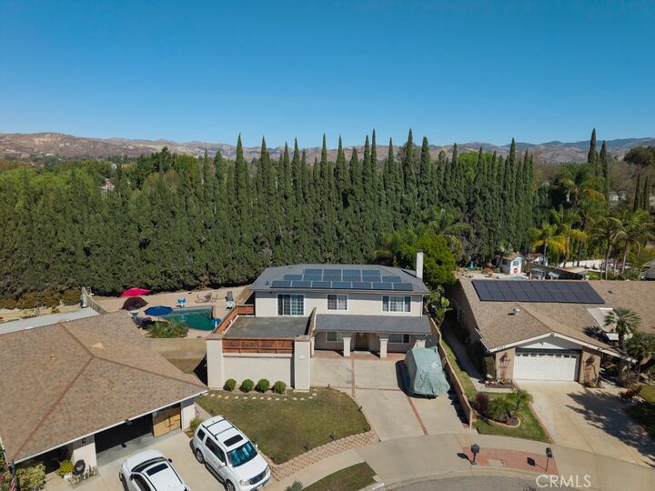 Property Photo:  2491 Castlemont Court N  CA 93063 