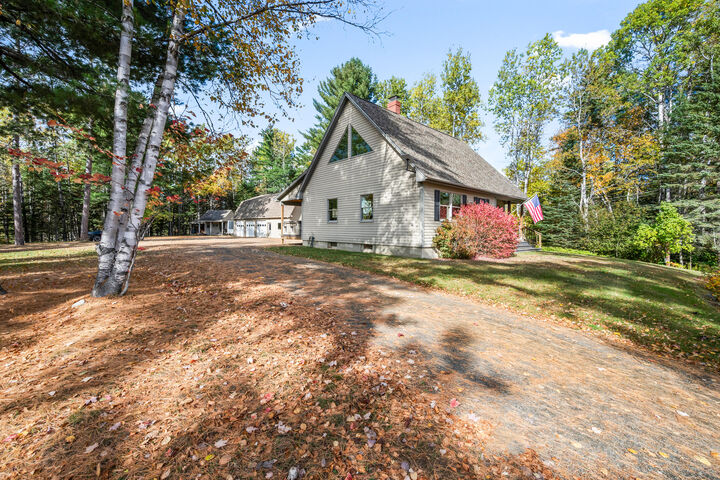 Property Photo:  31 Rangeley Avenue  ME 04970 