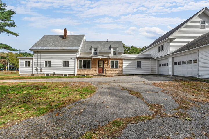 Property Photo:  405 East Avenue  ME 04240 