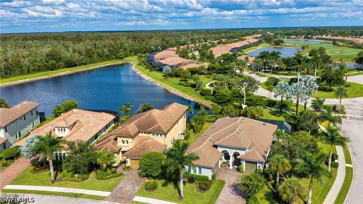 Property Photo: 12718 Dundee Lane FL 34120