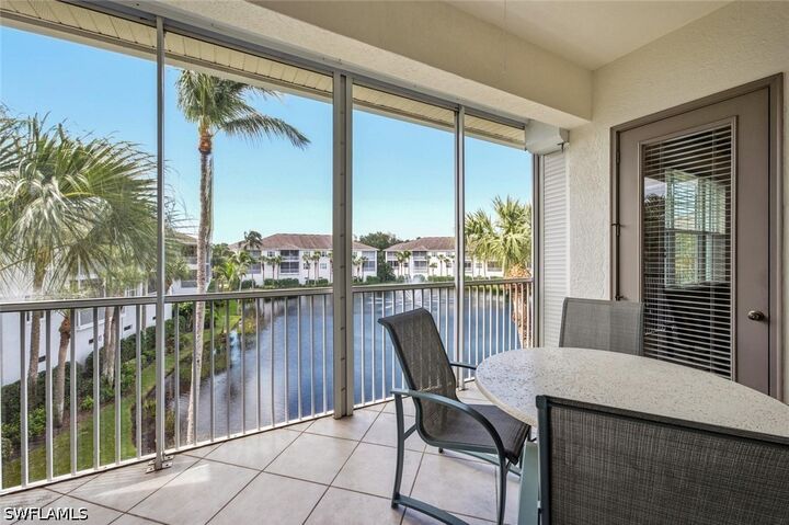 Property Photo: 795 Bentwater Circle 202 FL 34108
