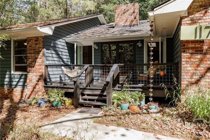 Property Photo: 117 Gibbons Place GA 30605