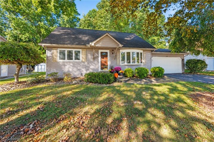 Property Photo:  2850 Vollmer Drive  OH 44511 
