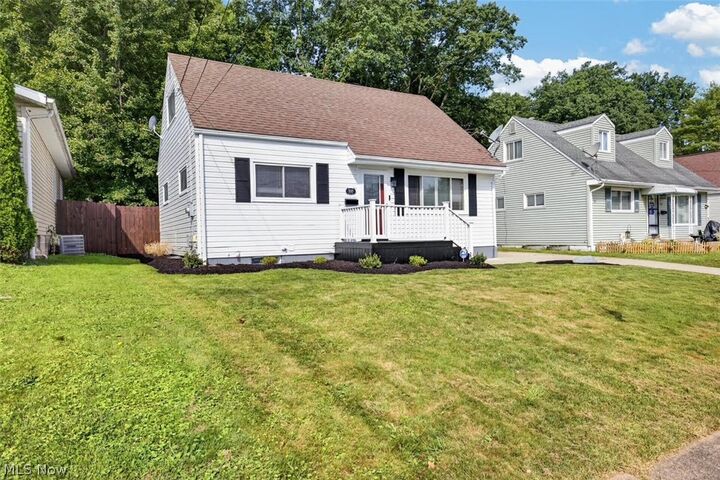 Property Photo: 558 Alaho Street OH 44305