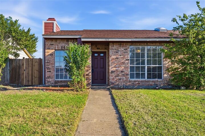Property Photo: 1524 Abilene Drive TX 75150