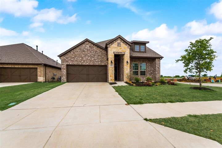 Property Photo:  6101 Brunswick Drive  TX 76227 