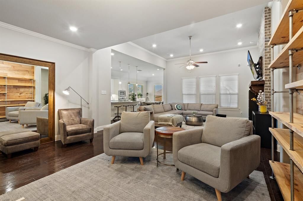Property Photo:  10912 Smithville Place  TX 75071 