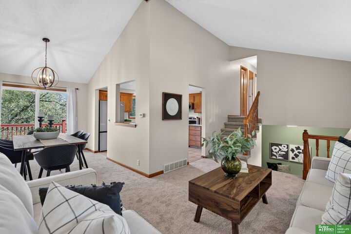 Property Photo:  5505 N 129th Street  NE 68164 
