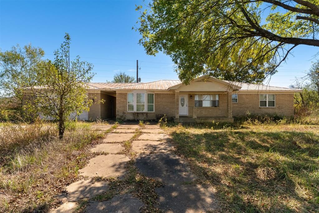 Property Photo:  25994 State Highway 112  OK 74932 