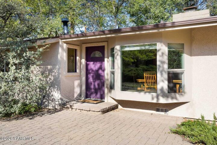 Property Photo:  1202 Linden Road  AZ 86303 