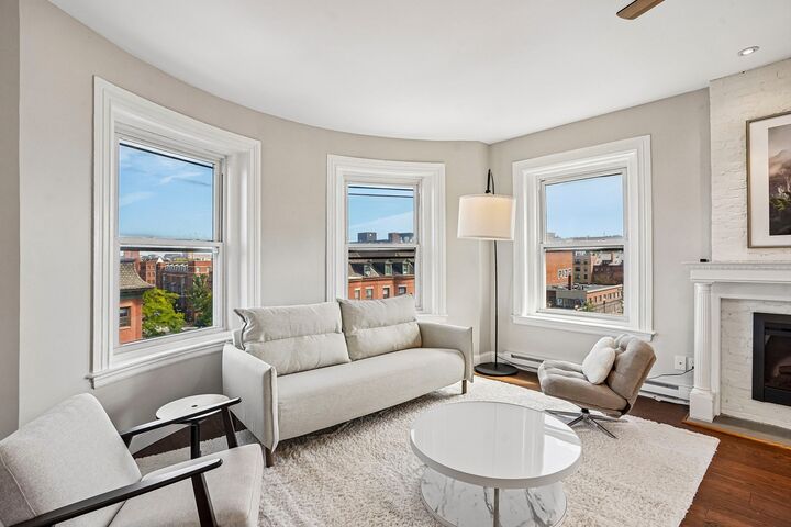 Property Photo:  583 Massachusetts Ave 5  MA 02118 