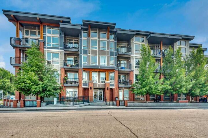 Property Photo:  305 18 Avenue SW 328  AB T2S 3H1 