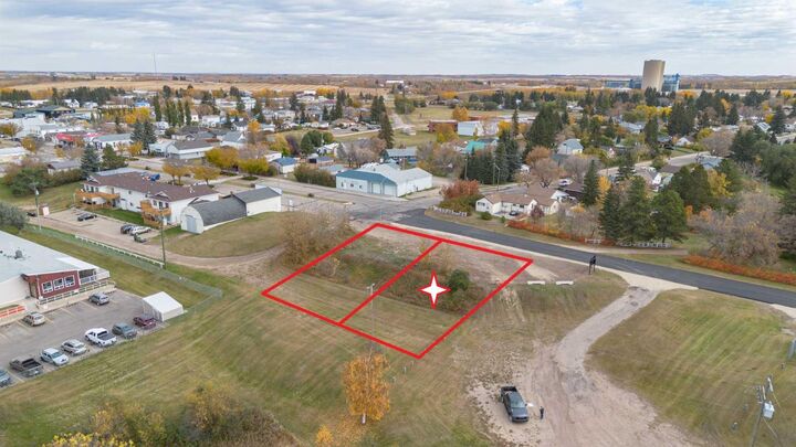 Property Photo: 4812 50 Street AB T0C 0B0