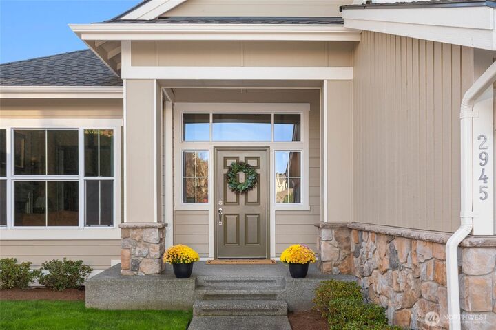 Property Photo:  2945  277th Terrace SE  WA 98075 