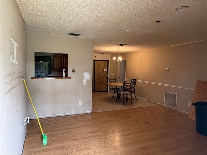 Property Photo: 1305 26th Avenue SW FL 32962