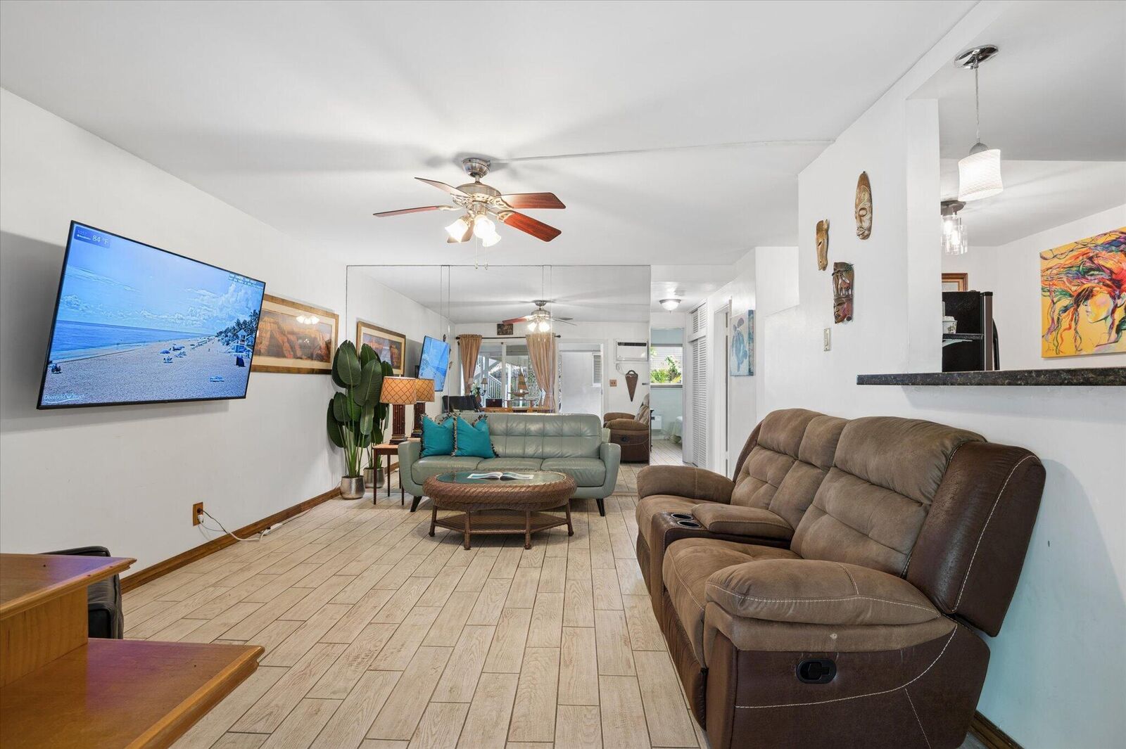 Property Photo: 2501 N Ocean Boulevard 8 FL 33062