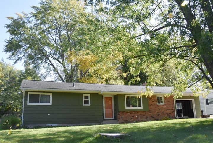 Property Photo:  1433 Joseph Street  MI 48638 