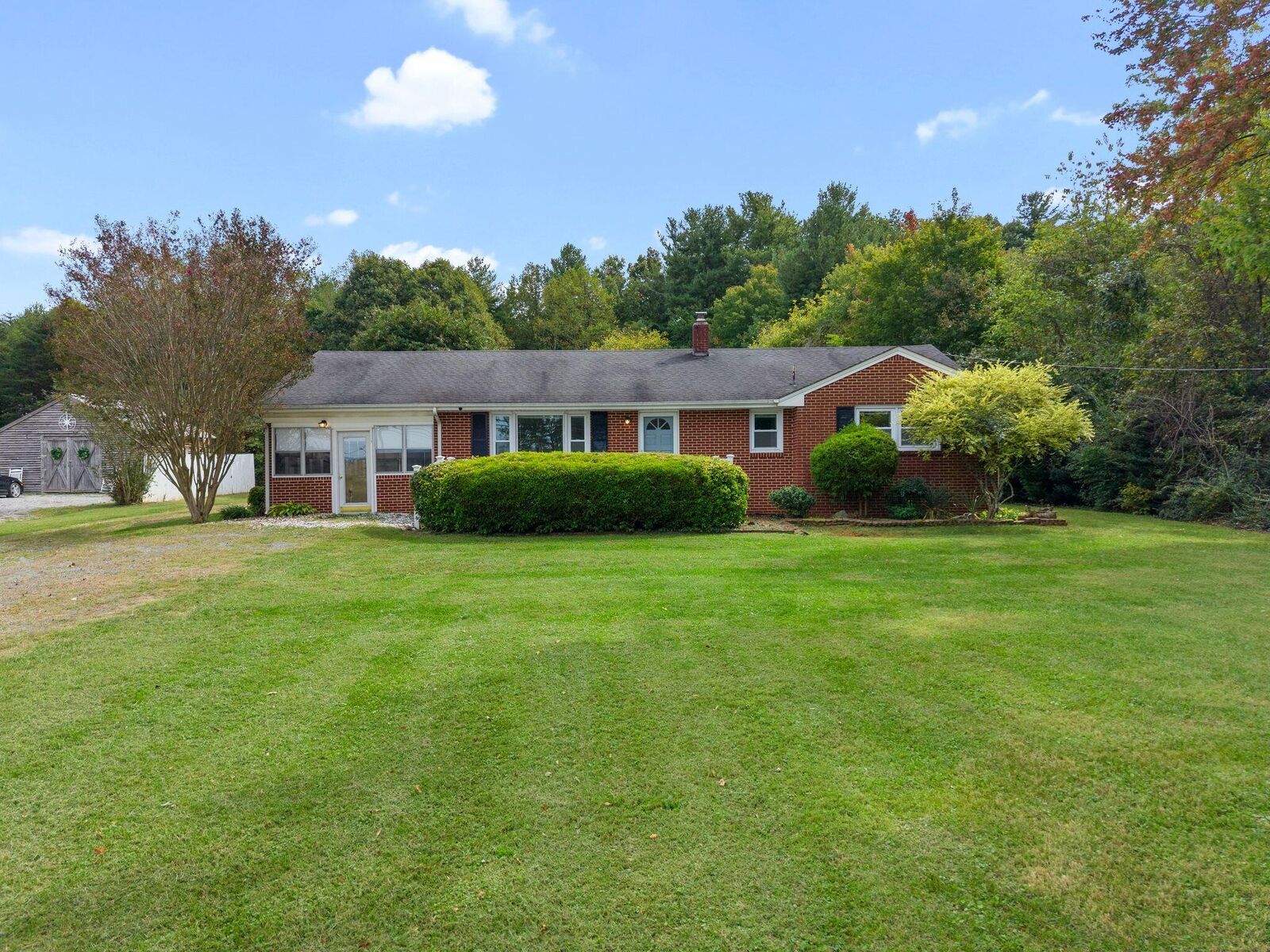 Property Photo:  4019 Franklin St  VA 24151 