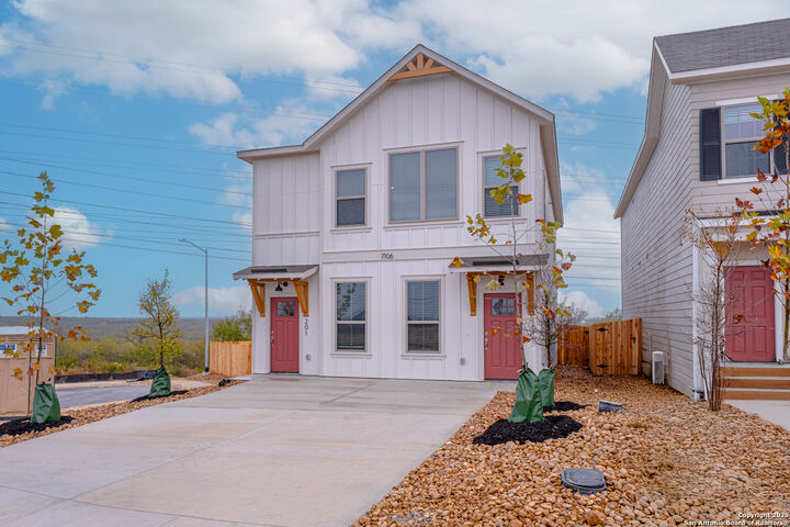 Property Photo:  10227 Briarwood Nook  TX 78252 
