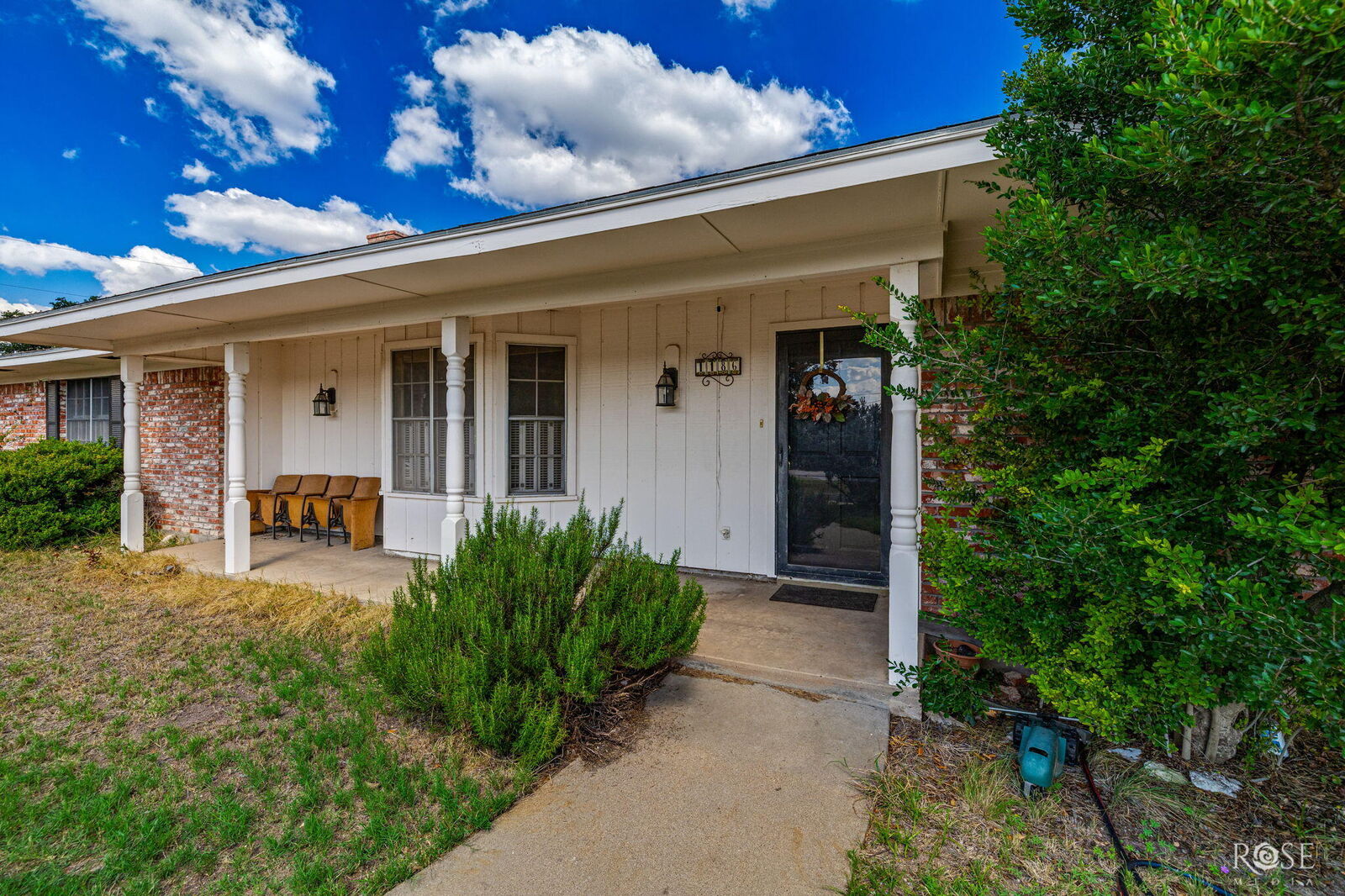 Property Photo: 1186 E US Highway 87 TX 76837
