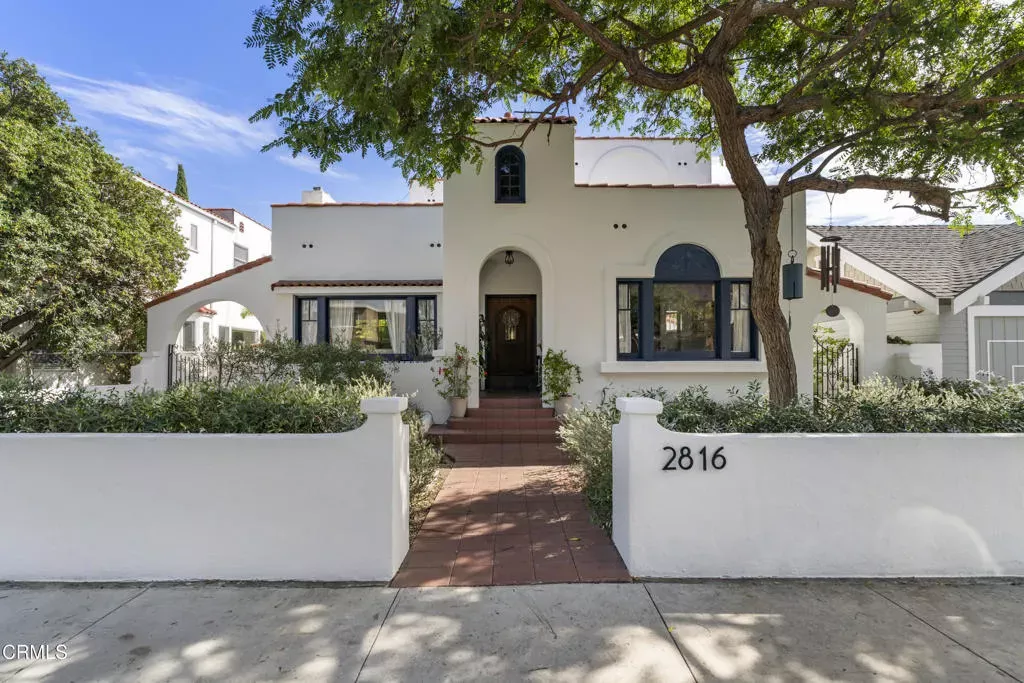 Property Photo:  2816 E 3rd Street  CA 90814 