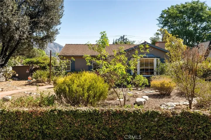 Property Photo: 1856 Harding Avenue CA 91001